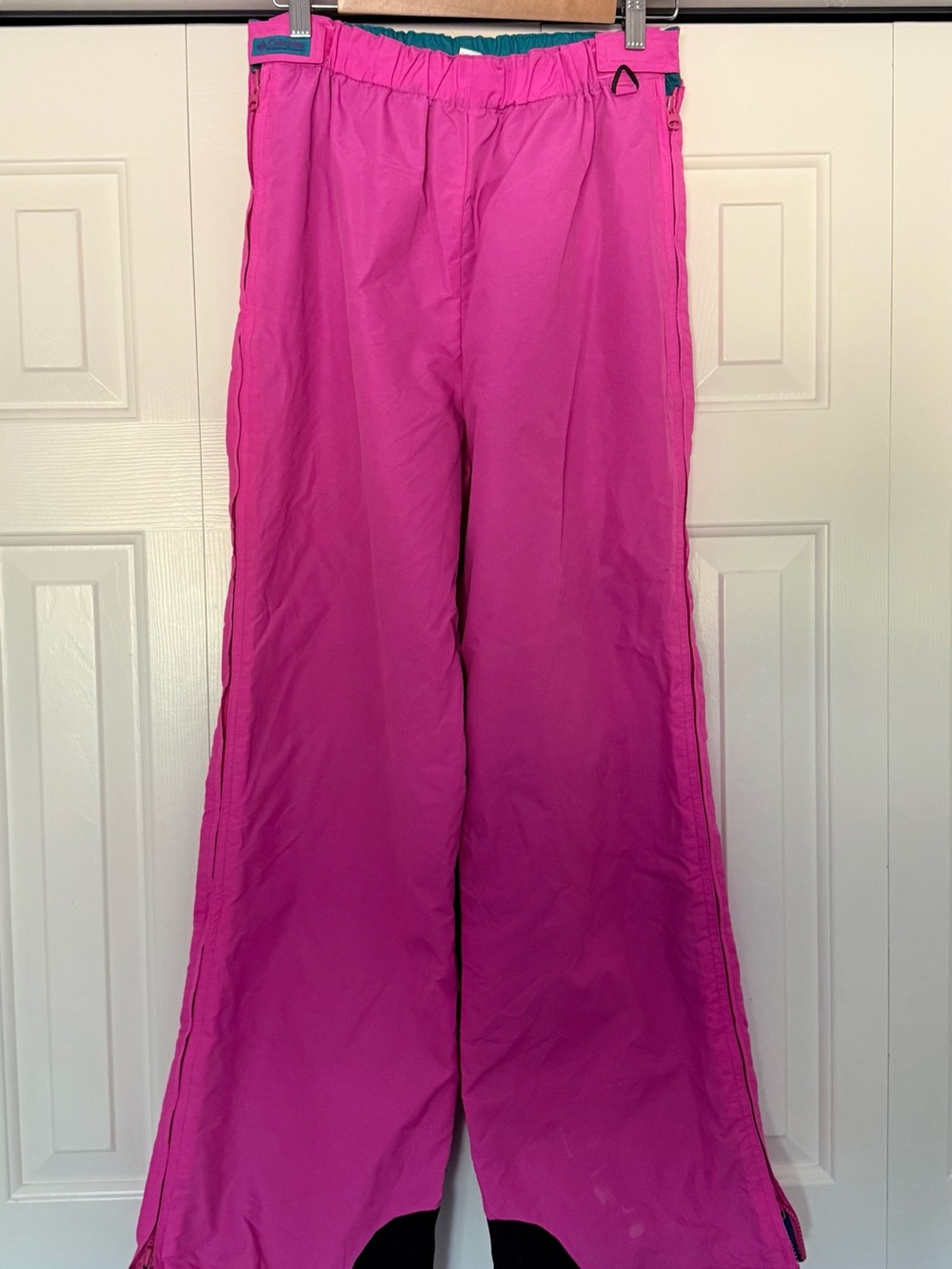 Columbia Hot Pink Women's Wide-Leg Outdoor Ski/Snow or Snowboard Pants